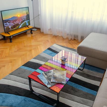Sunshine Apartment Braşov Eksteriør billede